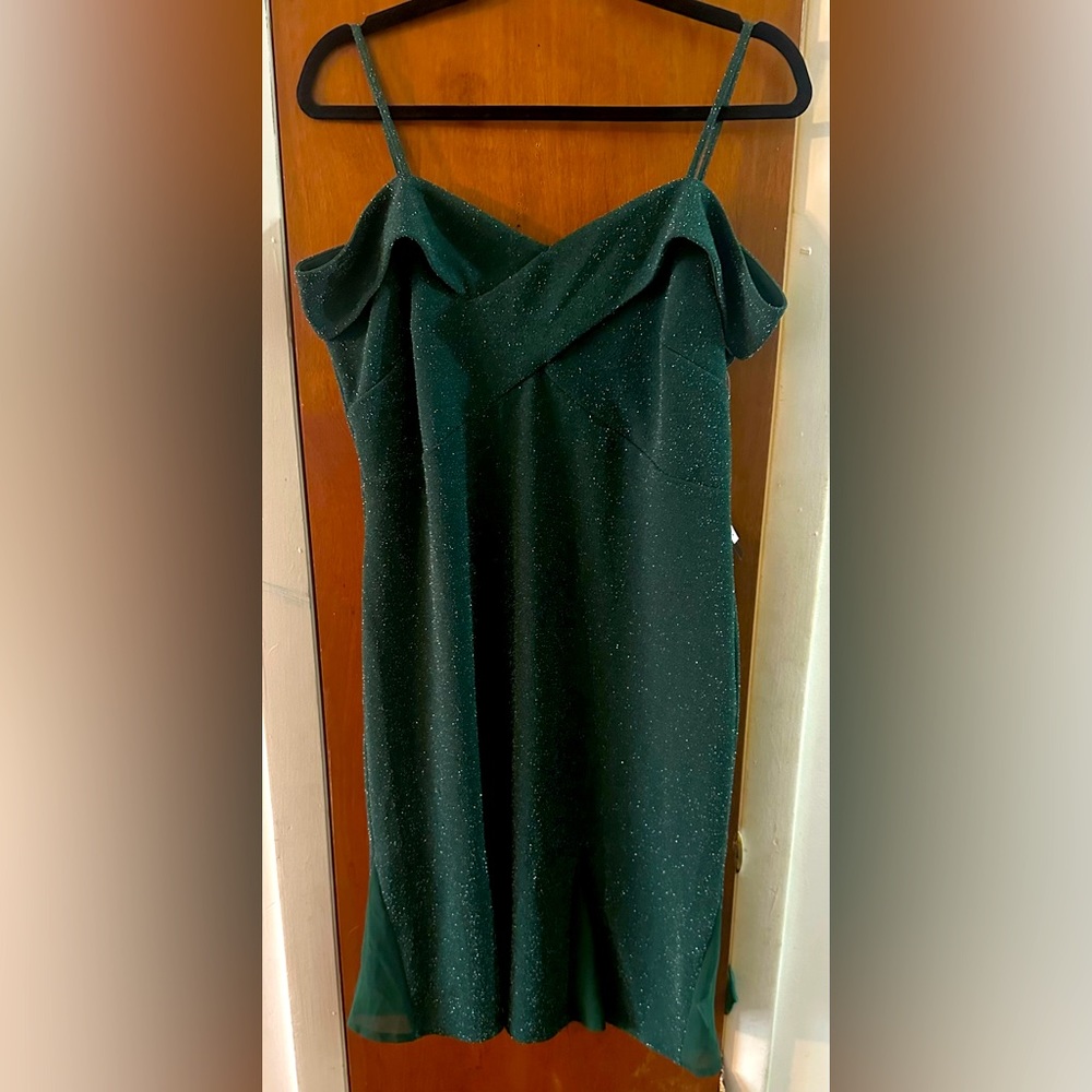 NWT Green Spaghetti Strap Sparkle Dress Size 10